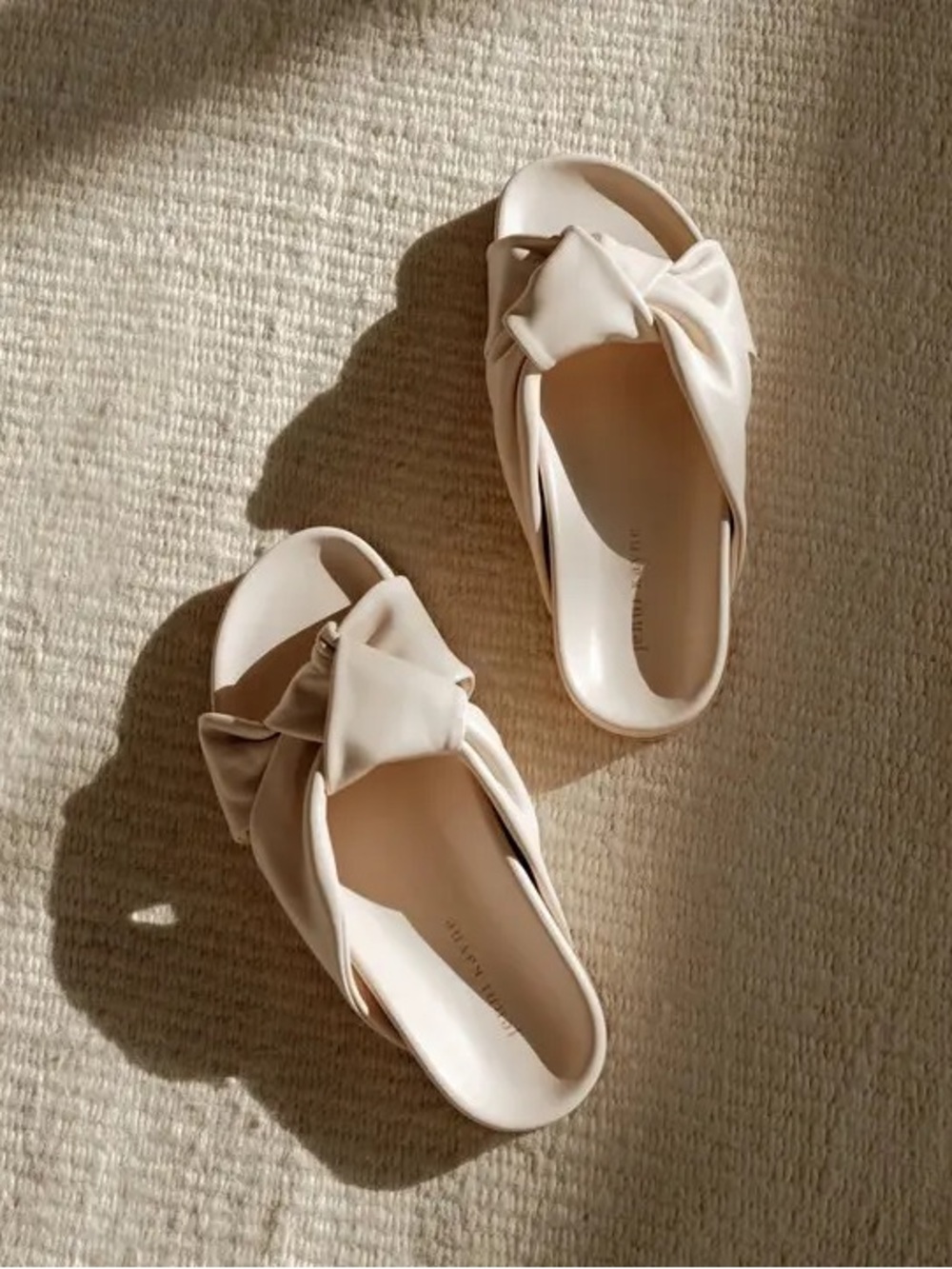 Jenni kayne Leather Bow tie Size 39